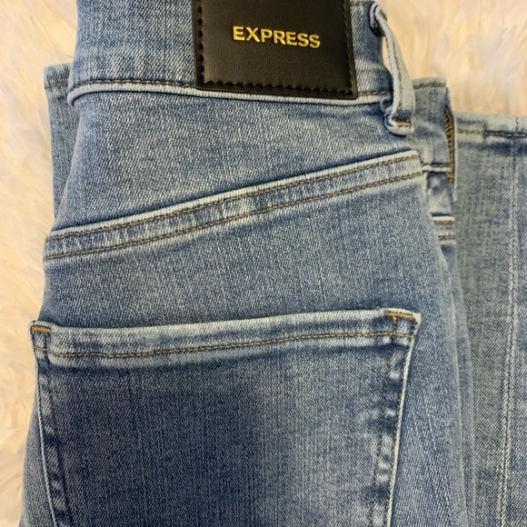 Express Skinny High Rise Jeans - Picture 3 of 4